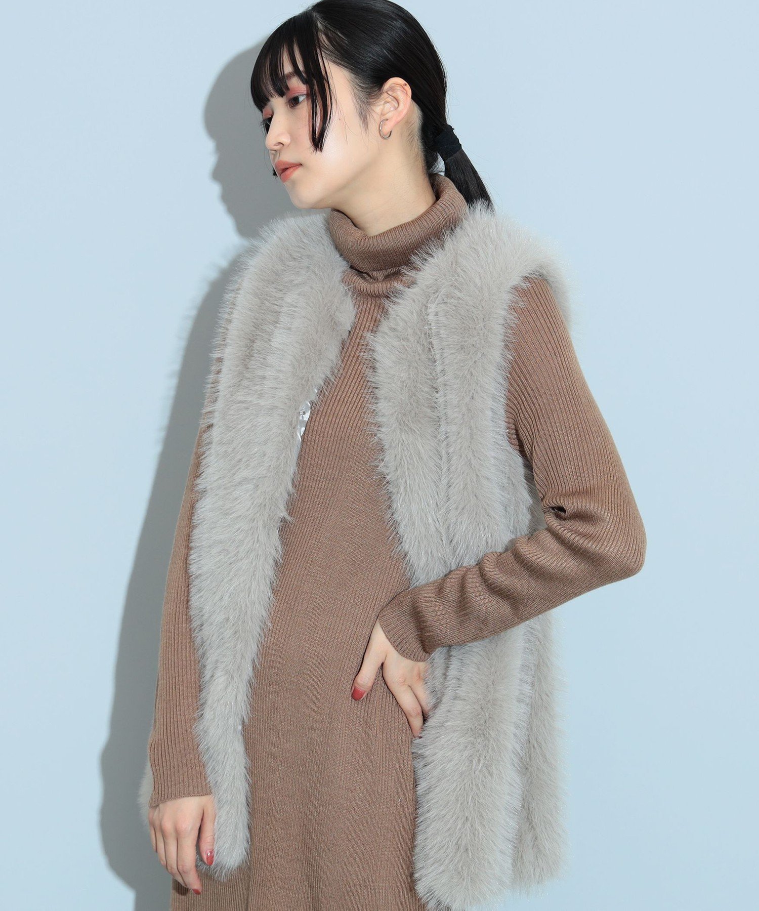 【ビームス ハート/BEAMS HEART】のノーカラー ファーベスト 人気、トレンドファッション・服の通販 founy(ファニー) 　ファッション　Fashion　レディースファッション　WOMEN　アウター　Coat Outerwear　トップス・カットソー　Tops/Tshirt　ベスト/ジレ　Gilets/Vests　ウェーブ　Wave　軽量　Lightweight　スヌード　Snood　ハイネック　High Neck　ベスト　Vest　マフラー　Scarf　ミドル　Middle　A/W・秋冬　Aw・Autumn/Winter・Fw・Fall-Winter　おすすめ　Recommend　バラクラバ　Balaclava　 other-1|ID: prp329100004251680 ipo3291000000029508829