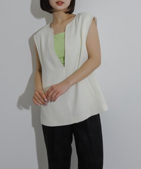 【センスオブプレイス/SENSE OF PLACE by URBAN RESEARCH】のキーネックパイピングジレ 人気、トレンドファッション・服の通販 founy(ファニー) ファッション Fashion レディースファッション WOMEN アウター Coat Outerwear トップス・カットソー Tops/Tshirt ベスト/ジレ Gilets/Vests 2024年 2024 2024春夏・S/S Ss,Spring/Summer,2024 S/S・春夏 Ss・Spring/Summer おすすめ Recommend シンプル Simple トレンド Trend ポケット Pocket 夏 Summer |ID:prp329100004253932