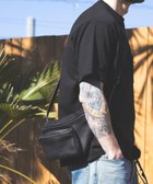 【ミスターオリーブ/MR.OLIVE】のWATER PROOF WASHABLE LEATHER / BODY SHOULDER BAG 人気、トレンドファッション・服の通販 founy(ファニー) ファッション Fashion レディースファッション WOMEN バッグ Bag ショルダー Shoulder スマホ Smartphone フラワー Flower ポケット Pocket モダン Modern 吸水 Water Absorption 財布 Wallet thumbnail Black|ID: prp329100004256785 ipo3291000000029561062