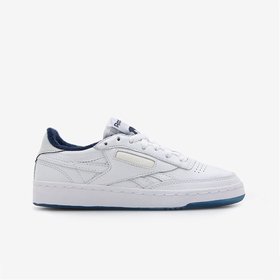 【リーボック/Reebok】のクラブシー リベンジ ヴィンテージ / Tyrrell Winston CLUB C REVENGE VINTAGE 人気、トレンドファッション・服の通販 founy(ファニー) ファッション Fashion レディースファッション WOMEN グラフィック Graphic シューズ Shoes ニューヨーク New York モチーフ Motif ライニング Lining ヴィンテージ Vintage |ID:prp329100004261615