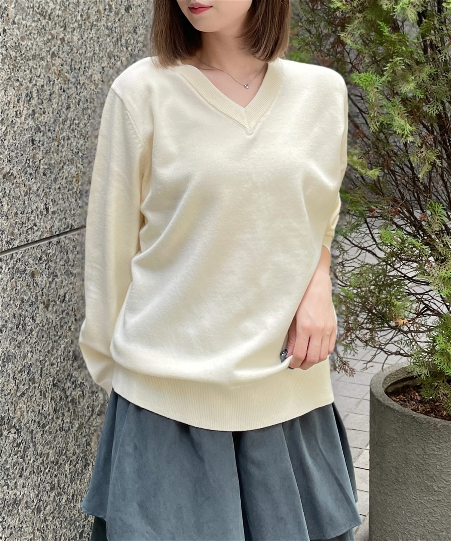 【クリア/clear】のVネックロングニットトップス インテリア・キッズ・メンズ・レディースファッション・服の通販 founy(ファニー) 　ファッション　Fashion　レディースファッション　WOMEN　トップス・カットソー　Tops/Tshirt　ニット　Knit Tops　Vネック　V-Neck　カットソー　Cut And Sew　シンプル　Simple　ロング　Long　IV|ID: prp329100004263626 ipo3291000000029638802