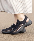 【キーン/KEEN】の(WOMEN)UNEEK ASTORIA / (レディース)ユニーク アストリア 人気、トレンドファッション・服の通販 founy(ファニー) ファッション Fashion レディースファッション WOMEN アウトドア Outdoor クッション Cushion 抗菌 Antibacterial 軽量 Lightweight サンダル Sandals スニーカー Sneakers スリッポン Slip-Ons タオル Towel パフォーマンス Performance フィット Fit フェミニン Feminine ライニング Lining ラウンド Round 旅行 Travel thumbnail Black/Black|ID: prp329100004264482 ipo3291000000029648441