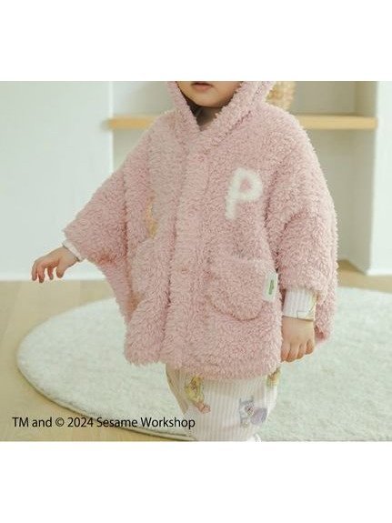 【ジェラート ピケ/gelato pique / KIDS】の【SESAME STREET】【BABY】エルモ ポンチョ インテリア・キッズ・メンズ・レディースファッション・服の通販 founy(ファニー) https://founy.com/ ファッション Fashion キッズファッション KIDS コラボ Collaboration コレクション Collection 定番 Standard 人気 Popularity フロント Front ポケット Pocket ポンチョ Poncho メンズ Mens |ID: prp329100004278256 ipo3291000000030130269