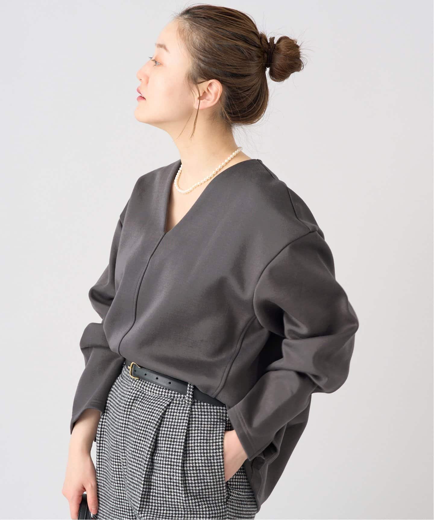 【イエナ/IENA】のダンボールVネックプルオーバー 人気、トレンドファッション・服の通販 founy(ファニー) 　ファッション　Fashion　レディースファッション　WOMEN　トップス・カットソー　Tops/Tshirt　プルオーバー　Pullover　Vネック　V-Neck　2024年　2024　2024-2025秋冬・A/W　Aw/Autumn/Winter/Fw/Fall/2024-2025　おすすめ　Recommend　スウェット　Sweat　タートルネック　Turtleneck　エレガント 上品　Elegant　冬　Winter　 other-1|ID: prp329100004282346 ipo3291000000029734337