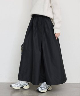 【スローブ イエナ/SLOBE IENA】のシャンブレータフタランダムタックスカート 人気、トレンドファッション・服の通販 founy(ファニー) ファッション Fashion レディースファッション WOMEN スカート Skirt 2024年 2024 2024-2025秋冬・A/W Aw/Autumn/Winter/Fw/Fall/2024-2025 キャップ Cap シャンブレー Chambray スウェット Sweat スニーカー Sneakers タフタ Taffeta ランダム Random 冬 Winter |ID:prp329100004283956