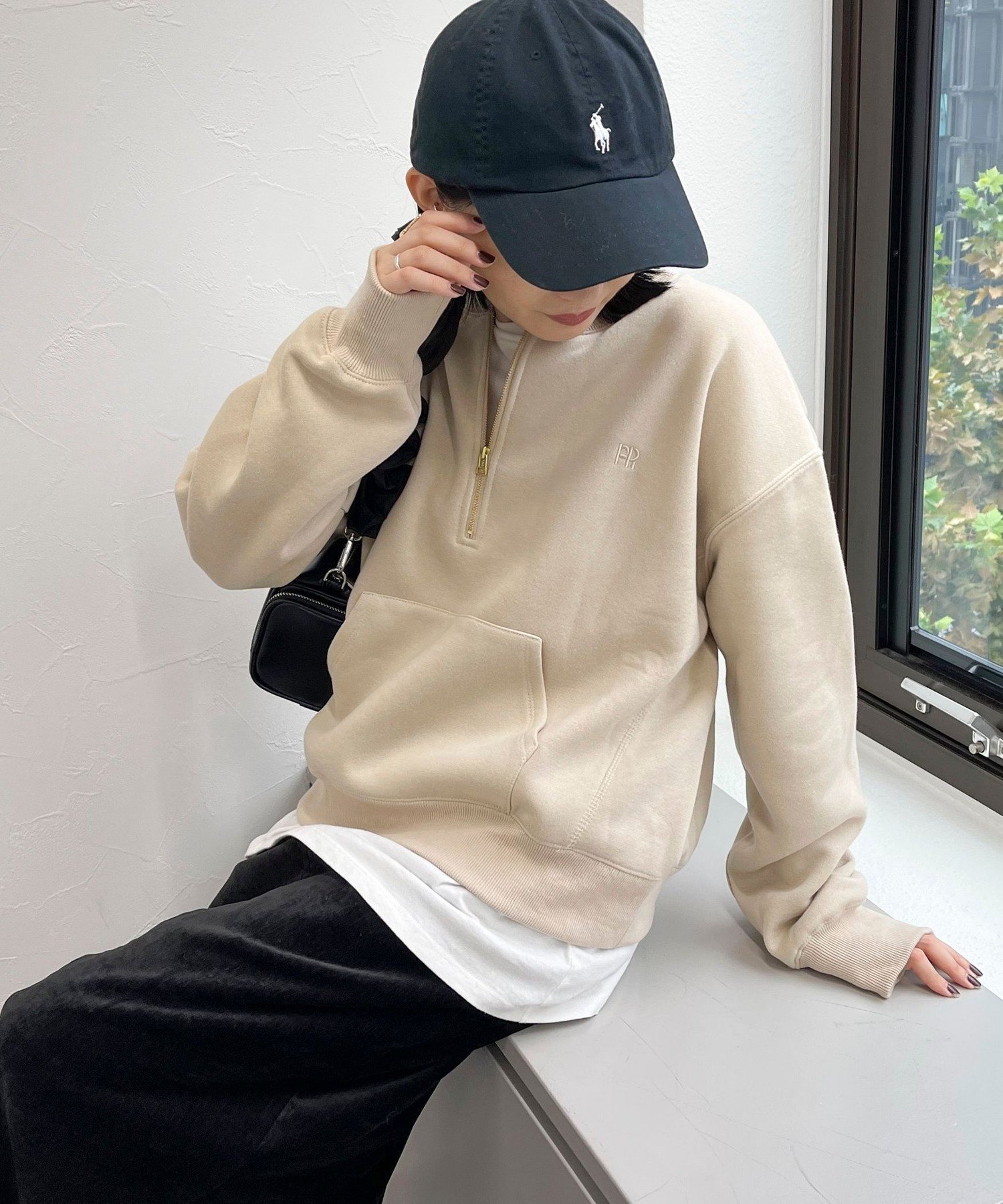 【その他のブランド/Other】のFR刺繍裏毛ハーフZIP スウェット 人気、トレンドファッション・服の通販 founy(ファニー) 　ファッション　Fashion　レディースファッション　WOMEN　トップス・カットソー　Tops/Tshirt　パーカ　Sweats　スウェット　Sweat　2024年　2024　2024-2025秋冬・A/W　Aw/Autumn/Winter/Fw/Fall/2024-2025　A/W・秋冬　Aw・Autumn/Winter・Fw・Fall-Winter　おすすめ　Recommend　インナー　Inner　シアー　Sheer　スウェット　Sweat　ハーフ　Half　ボトム　Bottom　ワイド　Wide　ワンポイント　One Point　定番　Standard　 other-1|ID: prp329100004287582 ipo3291000000029891432