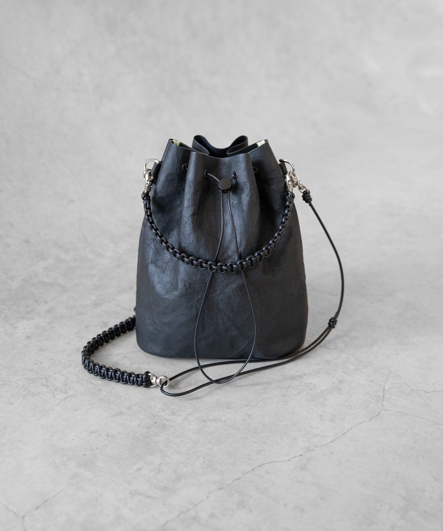 【その他のブランド/Other】のDyneema Leather DRAWSTRING 2WAYBAG ダイニーマレザードローストリング2WAYバッグ 人気、トレンドファッション・服の通販 founy(ファニー) 　ファッション　Fashion　レディースファッション　WOMEN　バッグ　Bag　イエロー　Yellow　シンプル　Simple　ポケット　Pocket　モノトーン　Monotone　 other-1|ID: prp329100004288390 ipo3291000000029949336