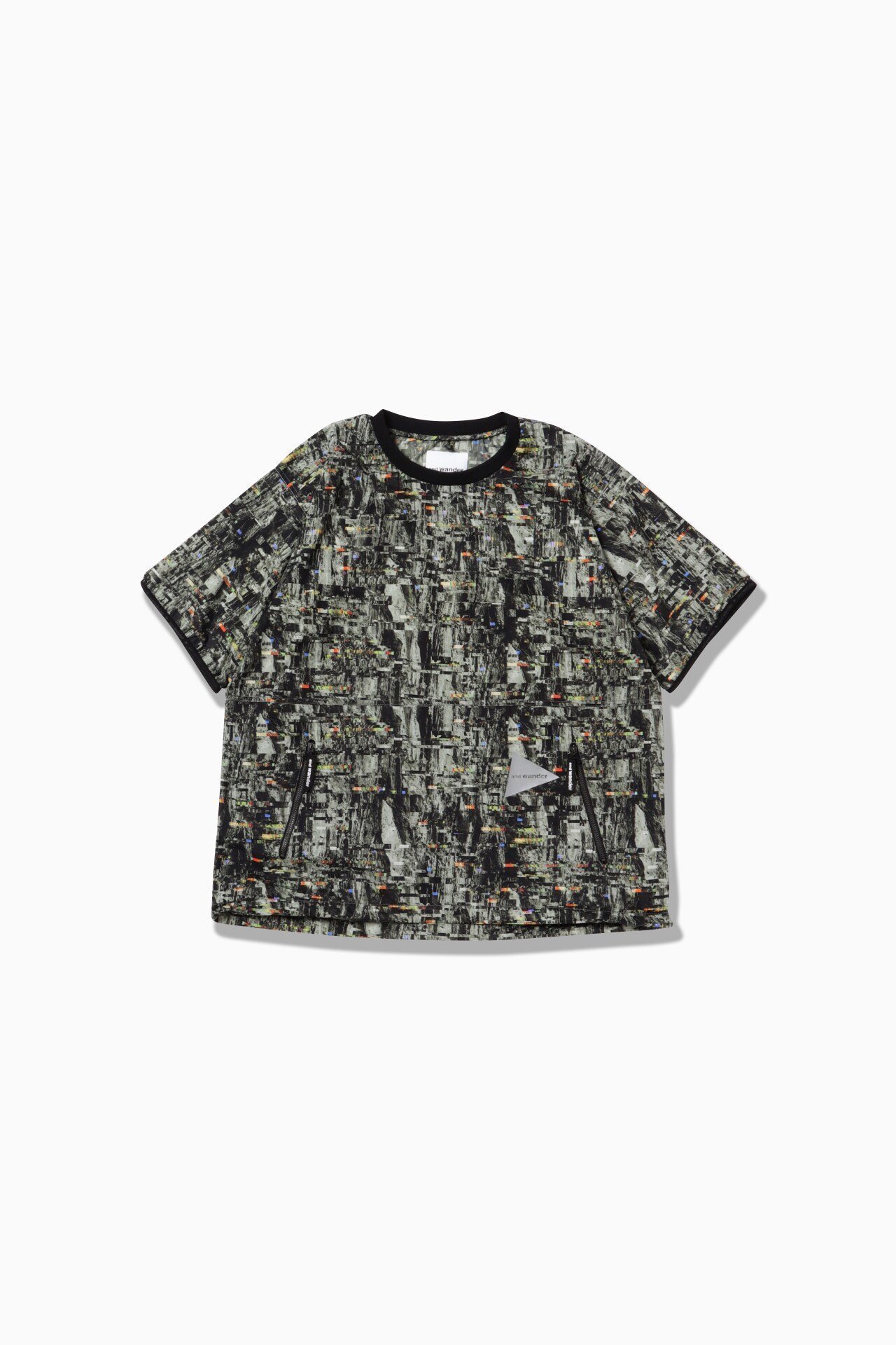 【アンドワンダー/and wander】のPERTEX printed wind T 人気、トレンドファッション・服の通販 founy(ファニー) 　ファッション　Fashion　レディースファッション　WOMEN　プリント　Print　ポーチ　Pouch　リップ　Lip　 other-1|ID: prp329100004304389 ipo3291000000029844850