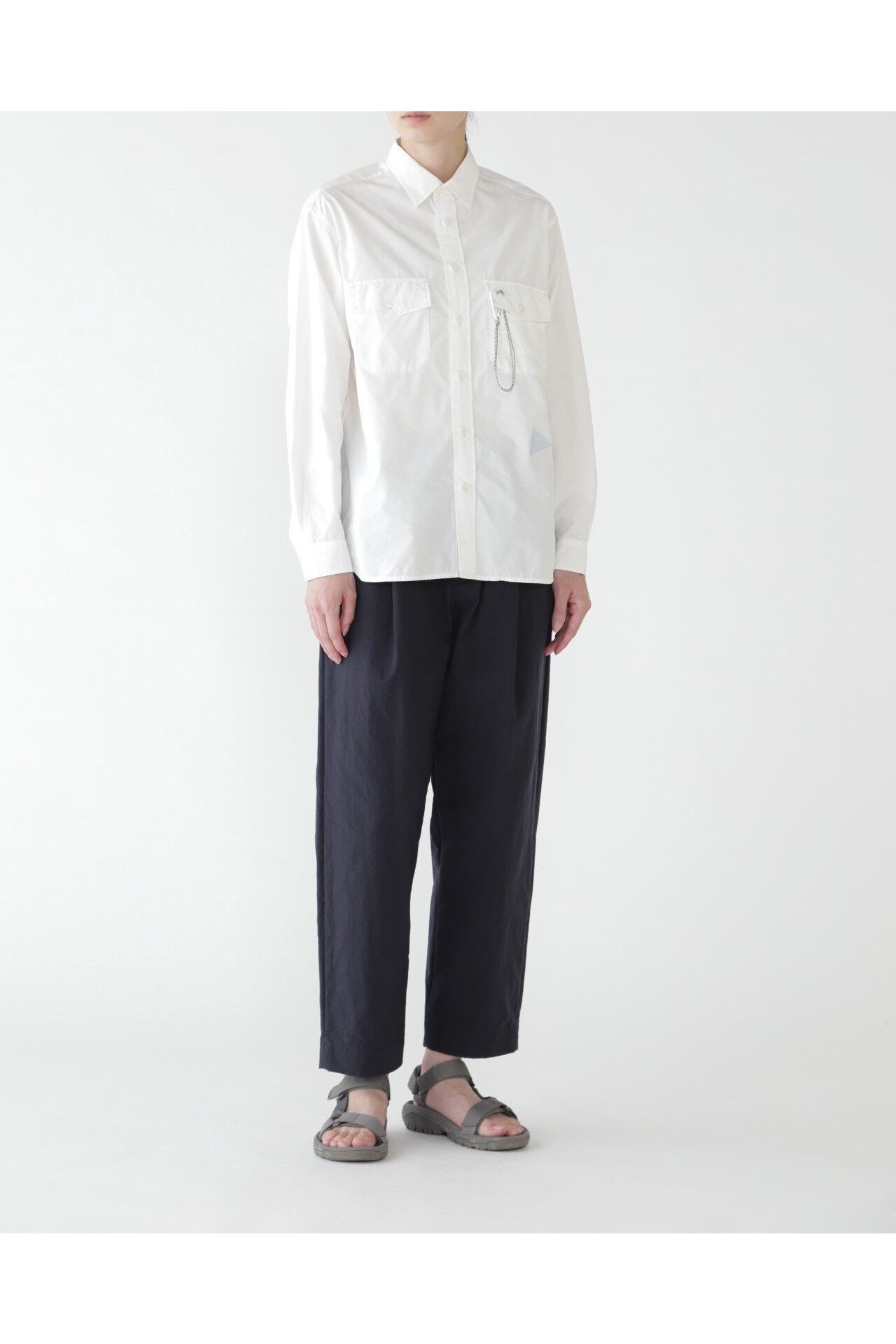 【アンドワンダー/and wander】のnylon chino tuck tapered pants インテリア・キッズ・メンズ・レディースファッション・服の通販 founy(ファニー) 　ファッション　Fashion　レディースファッション　WOMEN　パンツ　Pants　navy|ID: prp329100004304743 ipo3291000000029847215