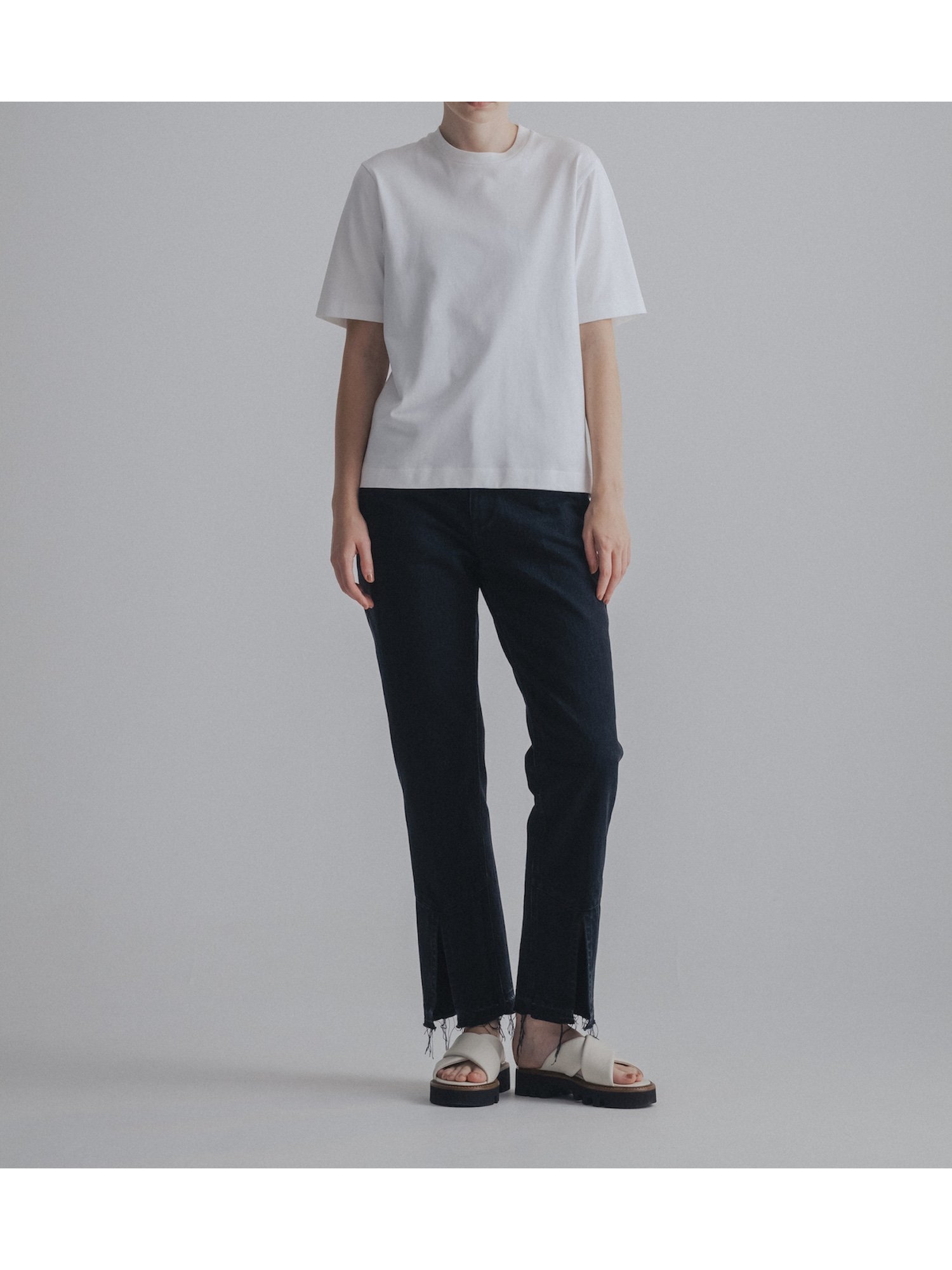 【チノ/CINOH】の【直営】DENIM FRONT SLIT PANTS 人気、トレンドファッション・服の通販 founy(ファニー) 　ファッション　Fashion　レディースファッション　WOMEN　パンツ　Pants　スリット　Slit　フロント　Front　 other-1|ID: prp329100004304988 ipo3291000000029848652