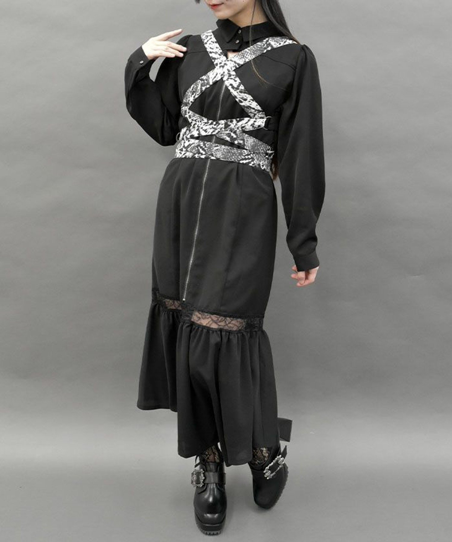 【アクシーズファム/axes femme】のスネークベルトロングワンピース インテリア・キッズ・メンズ・レディースファッション・服の通販 founy(ファニー) 　ファッション　Fashion　レディースファッション　WOMEN　ワンピース　Dress　ベルト　Belts　おすすめ　Recommend　フェミニン　Feminine　レース　Race　黒|ID: prp329100004309206 ipo3291000000029881513