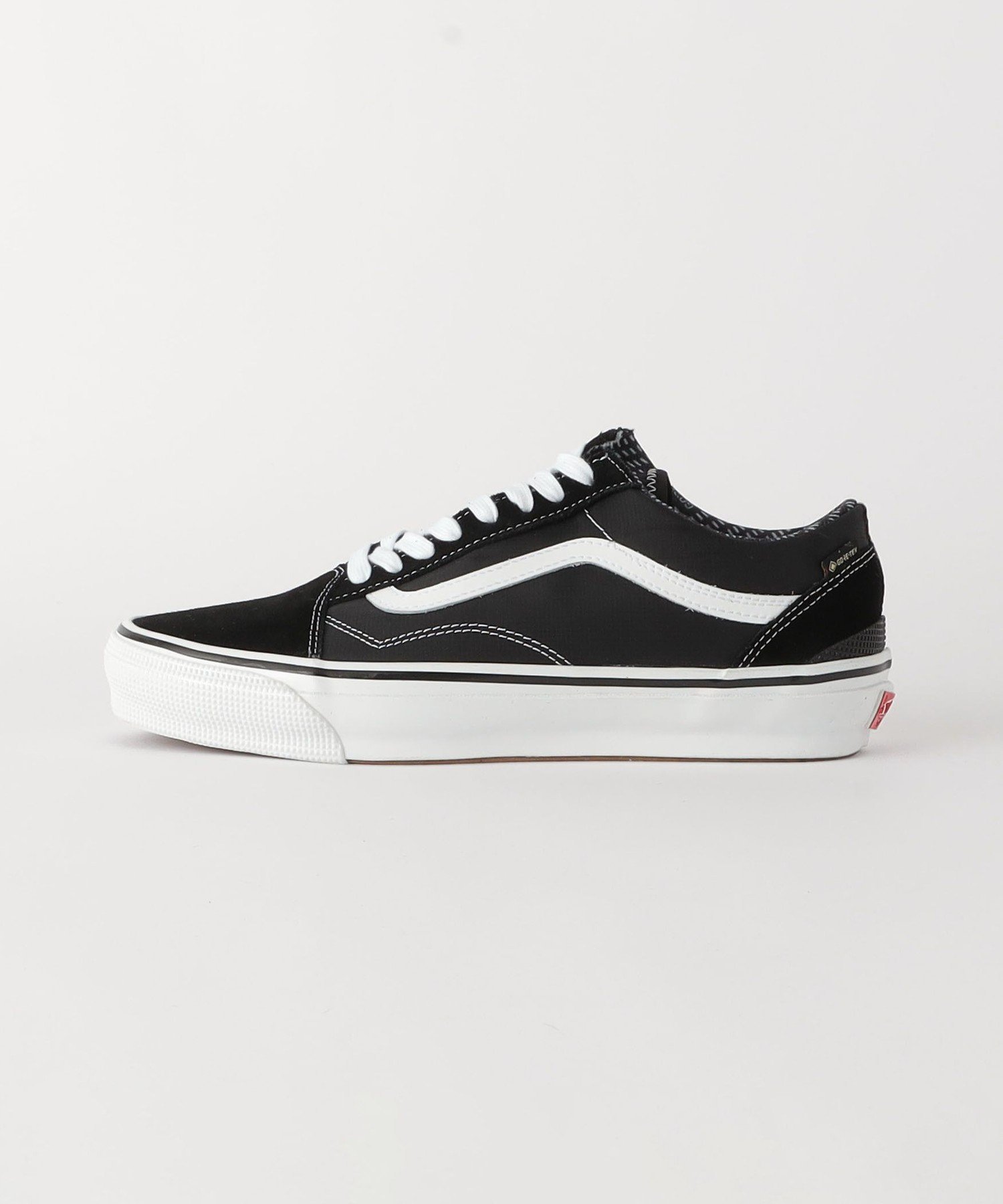 【ビューティ&ユース ユナイテッドアローズ/BEAUTY&YOUTH / UNITED ARROWS / MEN】のVANS オールドスクール ゴアテックス/スニーカー 人気、トレンドファッション・服の通販 founy(ファニー) 　ファッション　Fashion　メンズファッション　MEN　シューズ・靴　Shoes/Men　スニーカー　Sneakers　カリフォルニア　California　シンプル　Simple　ストライプ　Stripe　スニーカー　Sneakers　人気　Popularity　フォルム　Form　レース　Race　ワンポイント　One Point　おすすめ　Recommend　 other-1|ID: prp329100004310343 ipo3291000000029888426