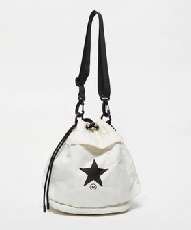 【コンバーストウキョウ/CONVERSE TOKYO】のNYLON BALLOON SHOULDER BAG 人気、トレンドファッション・服の通販 founy(ファニー) ファッション Fashion レディースファッション WOMEN バッグ Bag アウトドア Outdoor クラシック Classic サイドジップ Side Zip ショルダー Shoulder スマホ Smartphone ポケット Pocket ミリタリー Military 巾着 Purse 旅行 Travel 財布 Wallet |ID:prp329100004310868