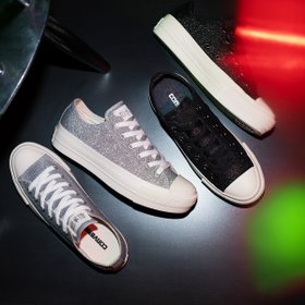 【コンバース/CONVERSE】の【CONVERSE 公式】ALL STAR PLTS GLITTER OX/【コンバース 公式】オールスター PLTS グリッター OX 厚底 ローカット 人気、トレンドファッション・服の通販 founy(ファニー) ファッション Fashion レディースファッション WOMEN グリッター Glitter シルバー Silver エレガント 上品 Elegant 人気 Popularity 厚底 Platforms |ID:prp329100004310943