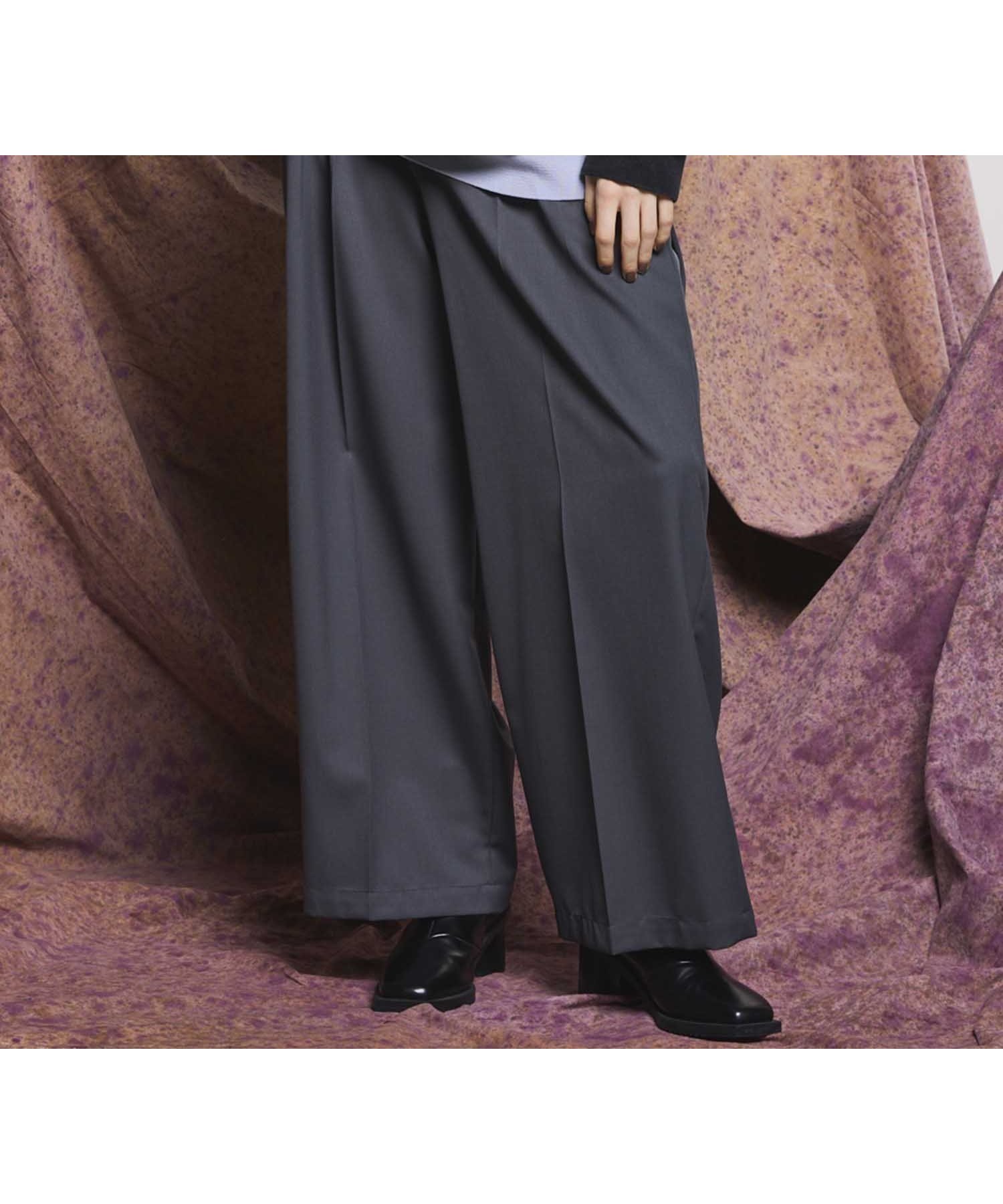 【メゾンスペシャル/MAISON SPECIAL】のWool Mix Continuous Tow-Tuck Wide Pants インテリア・キッズ・メンズ・レディースファッション・服の通販 founy(ファニー) 　ファッション　Fashion　レディースファッション　WOMEN　パンツ　Pants　クラシック　Classic　スラックス　Slacks　ツイル　Twill　ドレープ　Drape　ドローコード　Draw Cord　バランス　Balance　パターン　Pattern　ベーシック　Basic　エレガント 上品　Elegant　GRY|ID: prp329100004311892 ipo3291000000029898550