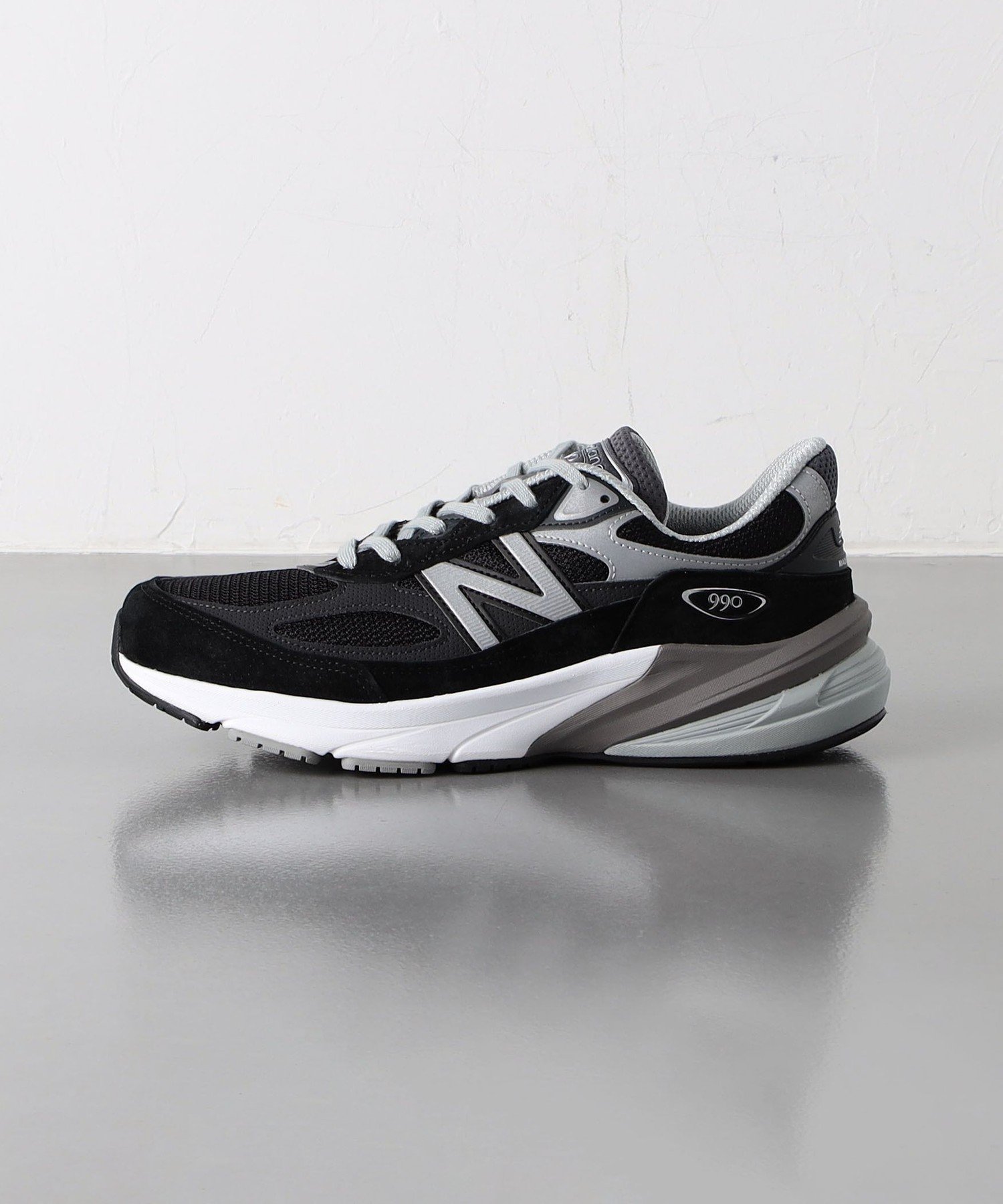 【ユナイテッドアローズ/UNITED ARROWS / MEN】のNew Balance M990BK6/スニーカー 人気、トレンドファッション・服の通販 founy(ファニー) 　ファッション　Fashion　メンズファッション　MEN　シューズ・靴　Shoes/Men　スニーカー　Sneakers　クッション　Cushion　シューズ　Shoes　スエード　Suede　スニーカー　Sneakers　バランス　Balance　フィット　Fit　フォルム　Form　ボストン　Boston　メッシュ　Mesh　 other-1|ID: prp329100004312367 ipo3291000000029902419