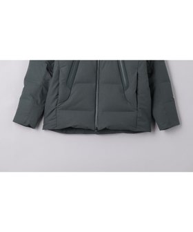 【ユナイテッドアローズ/UNITED ARROWS / MEN】の【別注】 DESCENTE ALLTERRAIN MIZUSAWA DOWN OVERSIZED JACKET MOUNTAINEER/水沢ダウンジャケット 人気、トレンドファッション・服の通販 founy(ファニー) ファッション Fashion メンズファッション MEN キルト Quilt コンパクト Compact ジャケット Jacket スラックス Slacks ダウン Down フロント Front ポケット Pocket 別注 Special Order メッシュ Mesh |ID:prp329100004312691