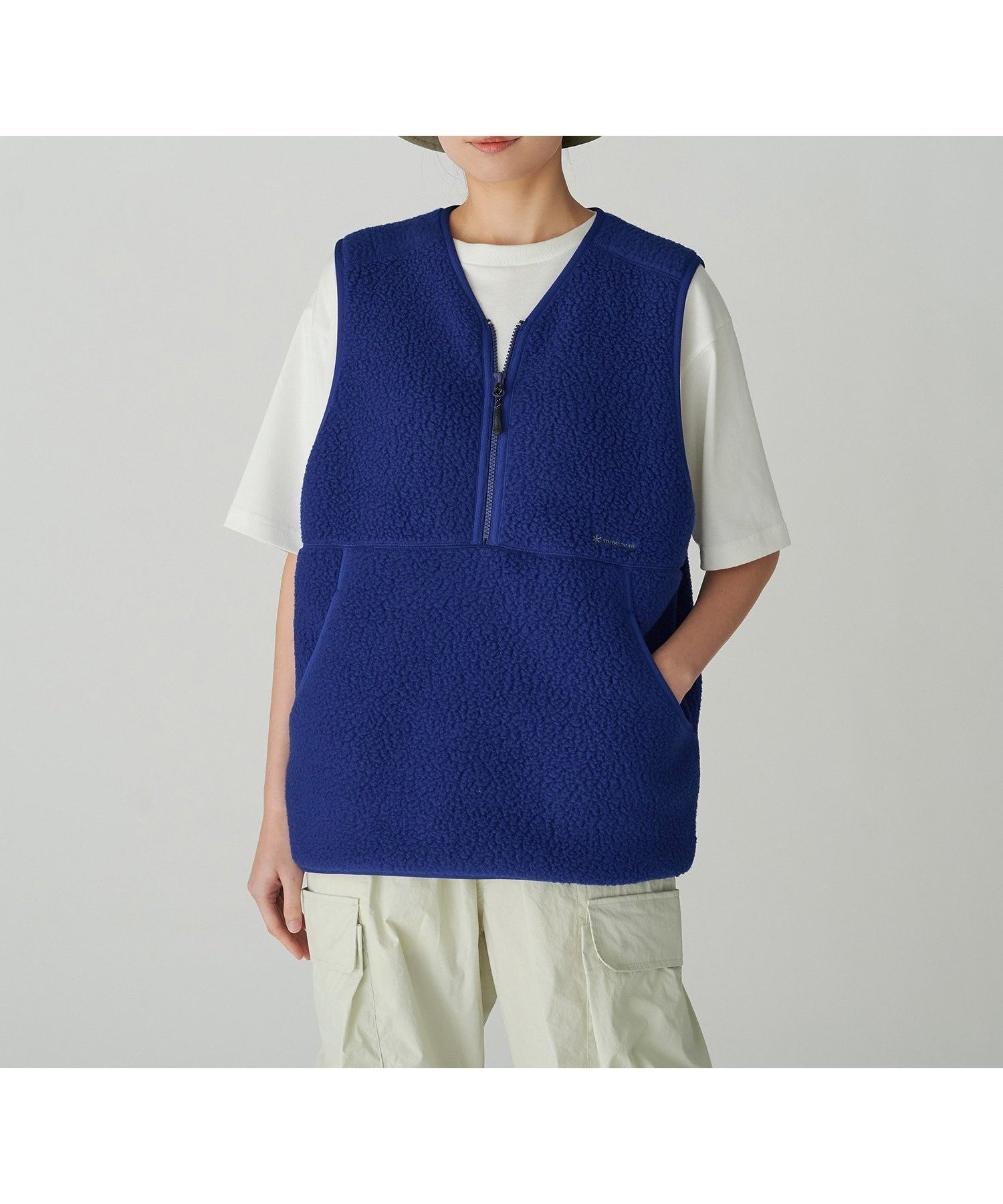 【スノーピーク/SNOW PEAK】のThermal Boa Fleece Vest インテリア・キッズ・メンズ・レディースファッション・服の通販 founy(ファニー) 　ファッション　Fashion　レディースファッション　WOMEN　アウター　Coat Outerwear　トップス・カットソー　Tops/Tshirt　ベスト/ジレ　Gilets/Vests　オレンジ　Orange　吸水　Water Absorption　ボトム　Bottom　ポケット　Pocket　A/W・秋冬　Aw・Autumn/Winter・Fw・Fall-Winter　おすすめ　Recommend　Blue|ID: prp329100004313479 ipo3291000000029911499