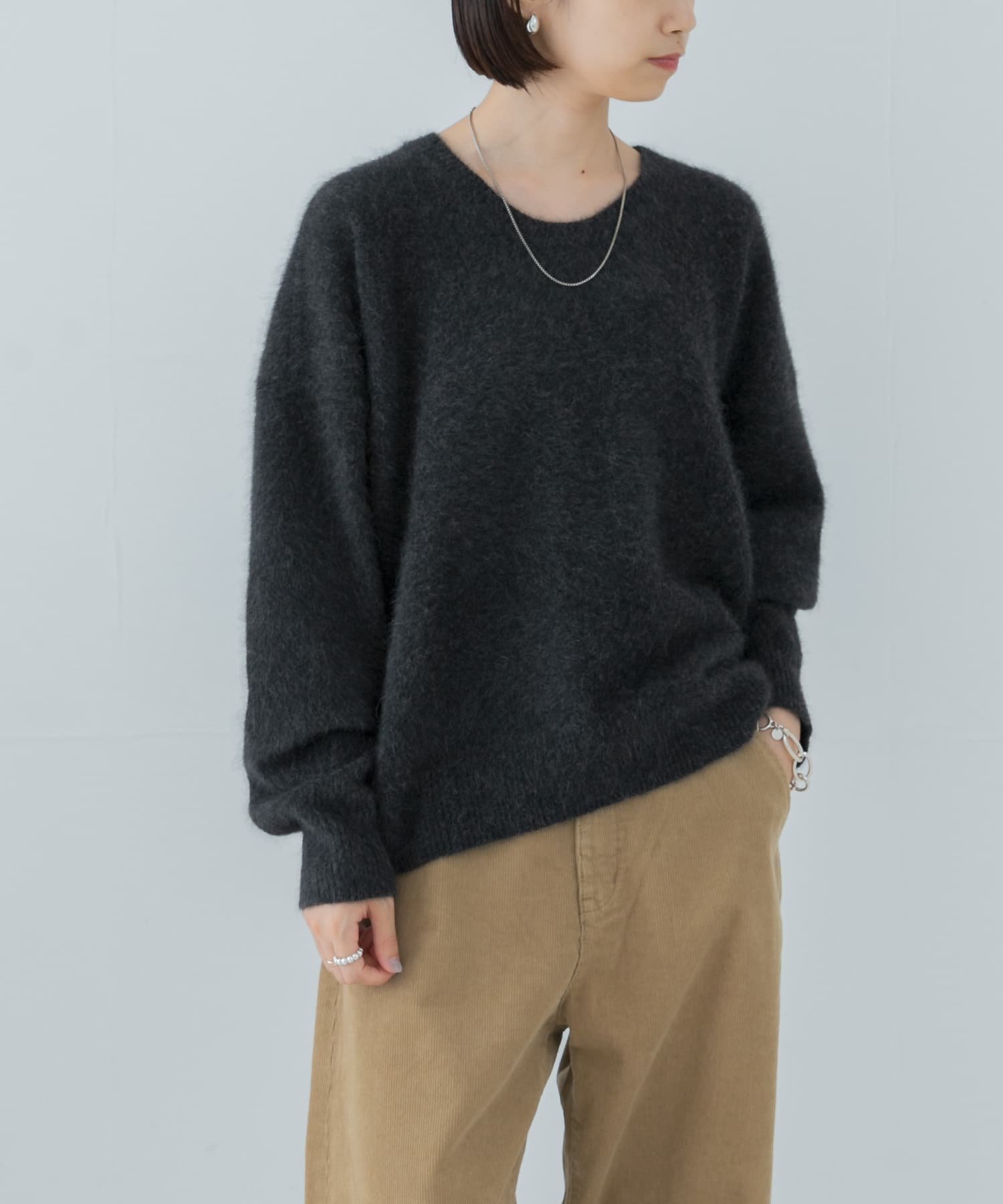 【アーバンリサーチ/URBAN RESEARCH】のFOX/CASHMEREクルーネックニット 人気、トレンドファッション・服の通販 founy(ファニー) 　ファッション　Fashion　レディースファッション　WOMEN　トップス・カットソー　Tops/Tshirt　ニット　Knit Tops　2024年　2024　2024-2025秋冬・A/W　Aw/Autumn/Winter/Fw/Fall/2024-2025　A/W・秋冬　Aw・Autumn/Winter・Fw・Fall-Winter　冬　Winter　おすすめ　Recommend　エアリー　Airy　カシミヤ　Cashmere　スラックス　Slacks　トレンド　Trend　フォックス　Fox　エレガント 上品　Elegant　 other-1|ID: prp329100004314182 ipo3291000000030047568