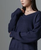 【ナノ ユニバース/nano universe】のラメ混Vネックルーズシルエットニット 人気、トレンドファッション・服の通販 founy(ファニー) ファッション Fashion レディースファッション WOMEN トップス・カットソー Tops/Tshirt ニット Knit Tops Vネック V-Neck インナー Inner ウォッシャブル Washable シンプル Simple スラックス Slacks トレンド Trend バランス Balance メタリック Metallic リラックス Relax ワイド Wide おすすめ Recommend 2024年 2024 エレガント 上品 Elegant 2024-2025秋冬・A/W Aw/Autumn/Winter/Fw/Fall/2024-2025 thumbnail ネイビー|ID: prp329100004323069 ipo3291000000029996541