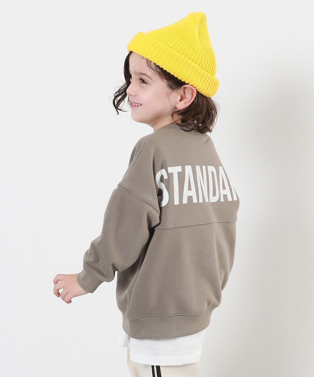 【デビロック/devirock / KIDS】のSTANDARD バックロゴ プリント スウェットトレーナー インテリア・キッズ・メンズ・レディースファッション・服の通販 founy(ファニー) 　ファッション　Fashion　キッズファッション　KIDS　キャップ　Cap　スニーカー　Sneakers　トレーナー　Trainer　人気　Popularity　プリント　Print　おすすめ　Recommend　Dグレージュ|ID: prp329100004326635 ipo3291000000030290193