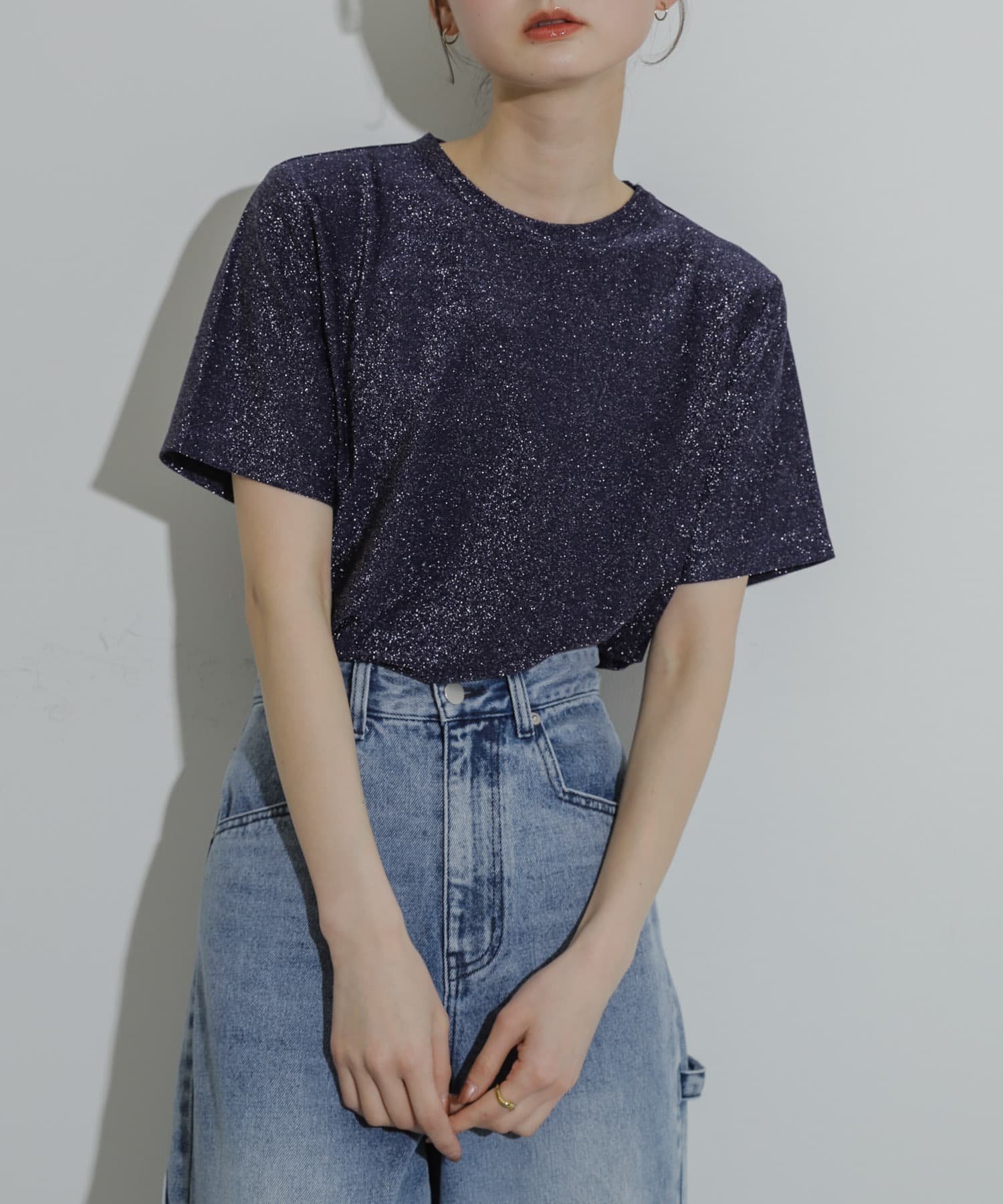 【センスオブプレイス/SENSE OF PLACE by URBAN RESEARCH】のクルーネックラメTシャツ(半袖) インテリア・キッズ・メンズ・レディースファッション・服の通販 founy(ファニー) 　ファッション　Fashion　レディースファッション　WOMEN　トップス・カットソー　Tops/Tshirt　シャツ/ブラウス　Shirts/Blouses　ロング / Tシャツ　T-Shirts　2024年　2024　2024春夏・S/S　Ss,Spring/Summer,2024　おすすめ　Recommend　インナー　Inner　半袖　Short Sleeve　夏　Summer　S/S・春夏　Ss・Spring/Summer　NAVY|ID: prp329100004329069 ipo3291000000030455661