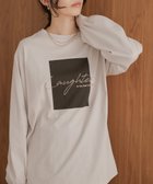 【バブ ブージュルード/Bab Bou Jeloud】の箔プリントロングTシャツ 人気、トレンドファッション・服の通販 founy(ファニー) ファッション Fashion レディースファッション WOMEN トップス・カットソー Tops/Tshirt シャツ/ブラウス Shirts/Blouses ロング / Tシャツ T-Shirts ギャザー Gather サークル Circle シルバー Silver ジーンズ Jeans スラックス Slacks トレンド Trend 定番 Standard フェミニン Feminine プリント Print プリーツ Pleats ベーシック Basic ラウンド Round ラバー Rubber リラックス Relax ロング Long おすすめ Recommend thumbnail BEIGE|ID: prp329100004332327 ipo3291000000030471701