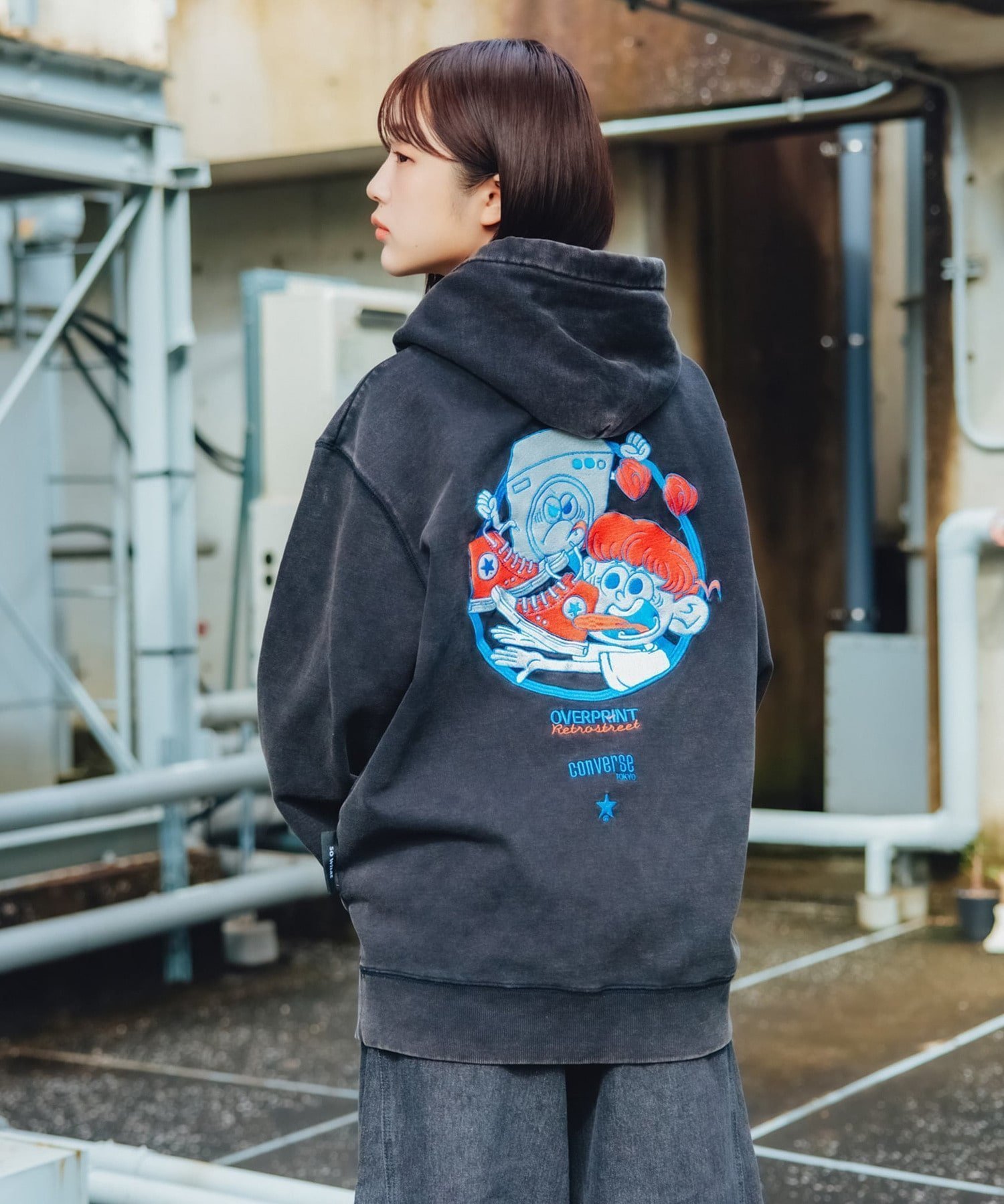 【コンバーストウキョウ/CONVERSE TOKYO】の【over print】WASHING MACHINE HOODIE (ZERO ZERO HERO) インテリア・キッズ・メンズ・レディースファッション・服の通販 founy(ファニー) 　ファッション　Fashion　レディースファッション　WOMEN　キャラクター　Character　グラフィック　Graphic　フロント　Front　プリント　Print　ルーズ　Loose　人気　Popularity　ブラック|ID: prp329100004334282 ipo3291000000030107974