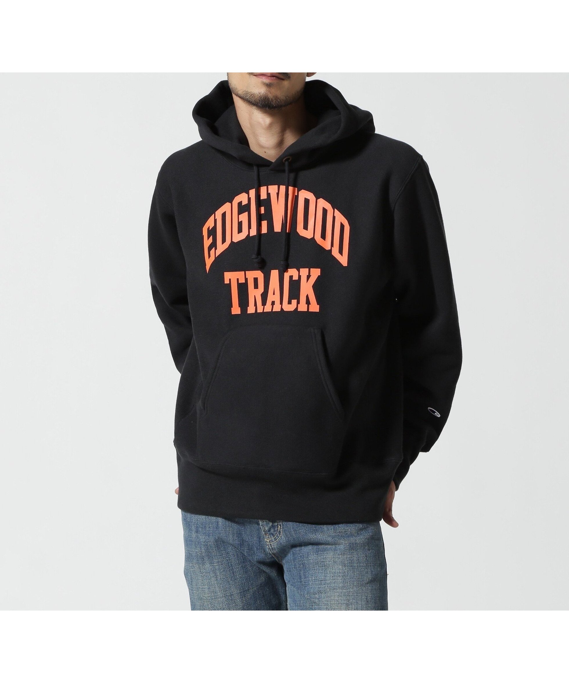 【ビーバー/BEAVER / MEN】のChampion REVERSE WEAVE PULLOVER HOODED SWEATSHIRT インテリア・キッズ・メンズ・レディースファッション・服の通販 founy(ファニー) 　ファッション　Fashion　メンズファッション　MEN　トップス・カットソー　Tops/Tshirt/Men　パーカ　Sweats　シャツ　Shirts　アメリカン　American　スタイリッシュ　Stylish　スポーツ　Sports　ニューヨーク　New York　人気　Popularity　パフォーマンス　Performance　プリント　Print　ブラック|ID: prp329100004334969 ipo3291000000030113384