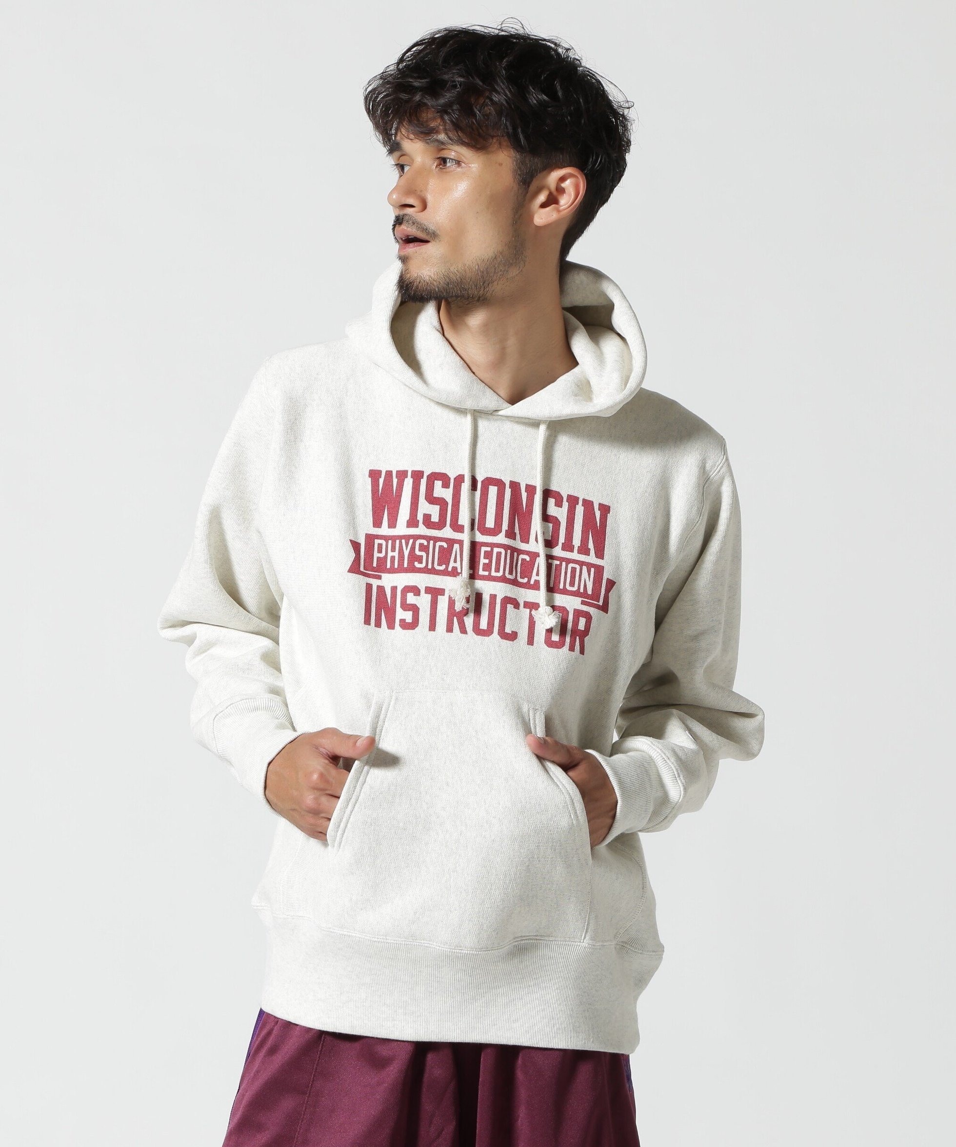 【ビーバー/BEAVER / MEN】のChampion REVERSE WEAVE PULLOVER HOODED SWEATSHIRT インテリア・キッズ・メンズ・レディースファッション・服の通販 founy(ファニー) 　ファッション　Fashion　メンズファッション　MEN　トップス・カットソー　Tops/Tshirt/Men　パーカ　Sweats　シャツ　Shirts　アメリカン　American　スタイリッシュ　Stylish　スポーツ　Sports　ニューヨーク　New York　人気　Popularity　パフォーマンス　Performance　プリント　Print　オートミール6|ID: prp329100004334969 ipo3291000000030113392