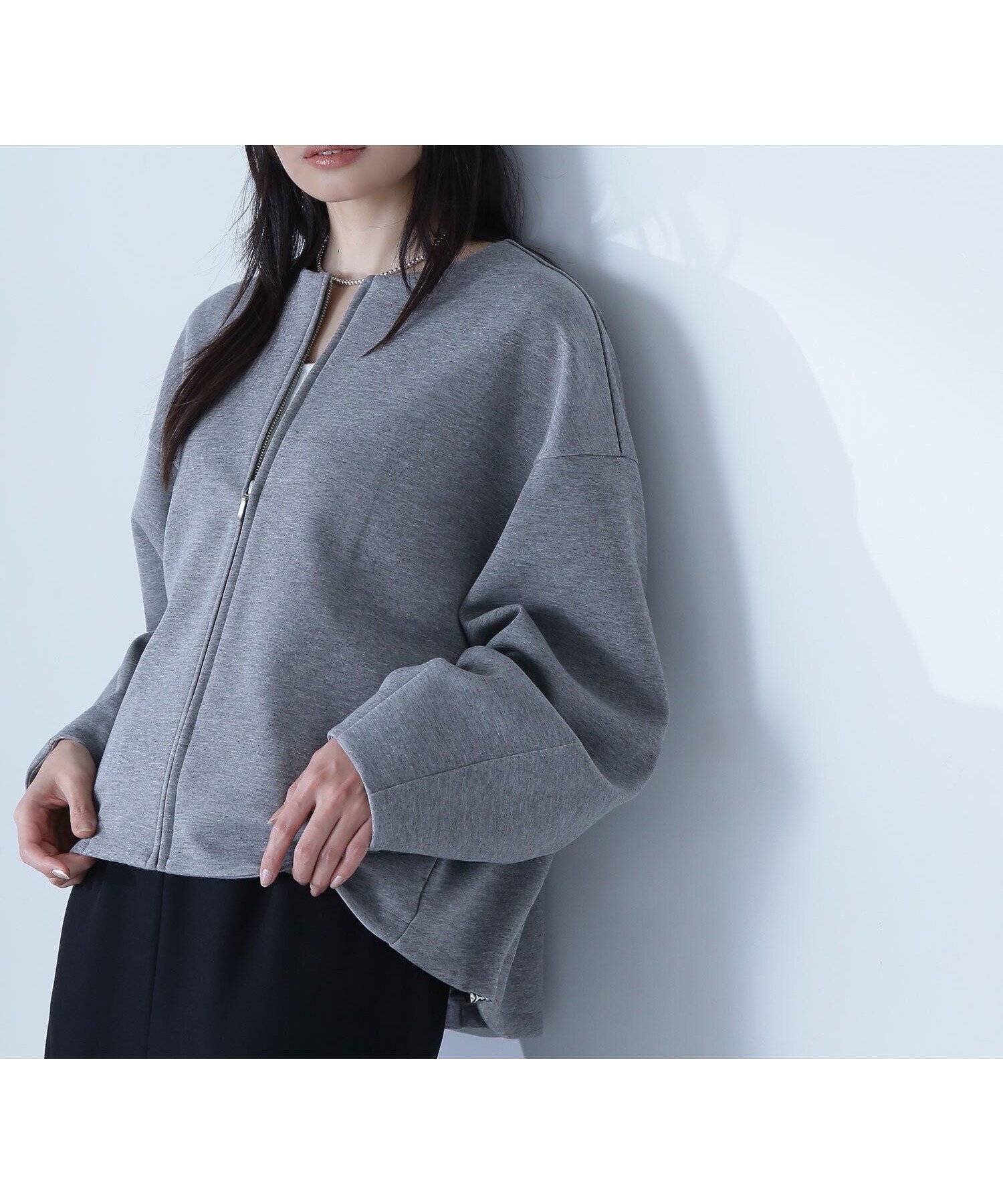 【ナチュラル ビューティー ベーシック/NATURAL BEAUTY BASIC】のノーカラーダンボールフォルムブルゾン インテリア・キッズ・メンズ・レディースファッション・服の通販 founy(ファニー) 　ファッション　Fashion　レディースファッション　WOMEN　アウター　Coat Outerwear　ブルゾン　Blouson/Jackets　カットソー　Cut And Sew　スピンドル　Spindle　バルーン　Balloon　フォルム　Form　ブルゾン　Blouson　ポケット　Pocket　杢グレー|ID: prp329100004340411 ipo3291000000031991730