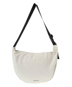 【コンバーストウキョウ/CONVERSE TOKYO】のNYLON PADDED SHOULDER BAG (LL) 人気、トレンドファッション・服の通販 founy(ファニー) ファッション Fashion レディースファッション WOMEN アウトドア Outdoor ショルダー Shoulder トレンド Trend ポケット Pocket ビジネス 仕事 通勤 Business 旅行 Travel |ID:prp329100004342162