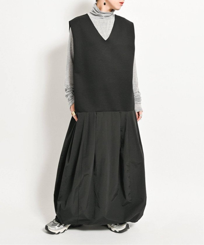 【シティーショップ/CITYSHOP】のCOMBI BALLOON DRESS ワンピース インテリア・キッズ・メンズ・レディースファッション・服の通販 founy(ファニー) https://founy.com/ ファッション Fashion レディースファッション WOMEN ワンピース Dress ドレス Party Dresses 2025年 2025 2025春夏・S/S Ss,Spring/Summer,2025 エレガント 上品 Elegant ギャザー Gather シンプル Simple タフタ Taffeta バルーン Balloon リラックス Relax |ID: prp329100004344949 ipo3291000000030327207