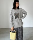 【ドゥ アルシーヴ/Doux archives】のフォトプリントロンTee 人気、トレンドファッション・服の通販 founy(ファニー) ファッション Fashion レディースファッション WOMEN トップス・カットソー Tops/Tshirt ロング / Tシャツ T-Shirts ショルダー Shoulder ドロップ Drop プリント Print thumbnail MOKU GRAY|ID: prp329100004354661 ipo3291000000030414737