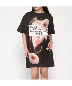 【デシグアル/Desigual】のTシャツスタイルのドレス 人気、トレンドファッション・服の通販 founy(ファニー) ファッション Fashion レディースファッション WOMEN トップス・カットソー Tops/Tshirt シャツ/ブラウス Shirts/Blouses ロング / Tシャツ T-Shirts ワンピース Dress ドレス Party Dresses カラフル Colorful シューズ Shoes デニム Denim ドレス Dress パターン Pattern パッチワーク Patchwork プリント Print メンズ Mens ラウンド Round 半袖 Short Sleeve |ID:prp329100004354736