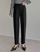 【リエディ/Re:EDIT】のフロッキードットカットツイルテーパードパンツ 人気、トレンドファッション・服の通販 founy(ファニー) ファッション Fashion レディースファッション WOMEN パンツ Pants エレガント 上品 Elegant コンパクト Compact シューズ Shoes センター Center ツイル Twill ドット Dot バランス Balance フラット Flat ループ Loop thumbnail ドットブラック|ID: prp329100004356824 ipo3291000000030447070