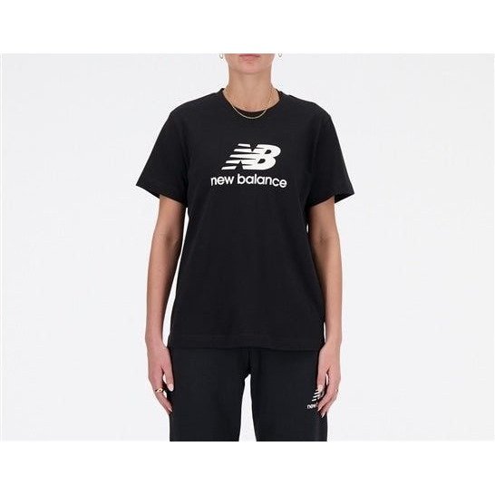 【ニューバランス/new balance】のSport Essentials Stacked Logo ショートスリーブTシャツ インテリア・キッズ・メンズ・レディースファッション・服の通販 founy(ファニー) https://founy.com/ ファッション Fashion レディースファッション WOMEN トップス・カットソー Tops/Tshirt シャツ/ブラウス Shirts/Blouses ロング / Tシャツ T-Shirts ショート Short スポーツ Sports スリーブ Sleeve 定番 Standard |ID: prp329100004357016 ipo3291000000030448376