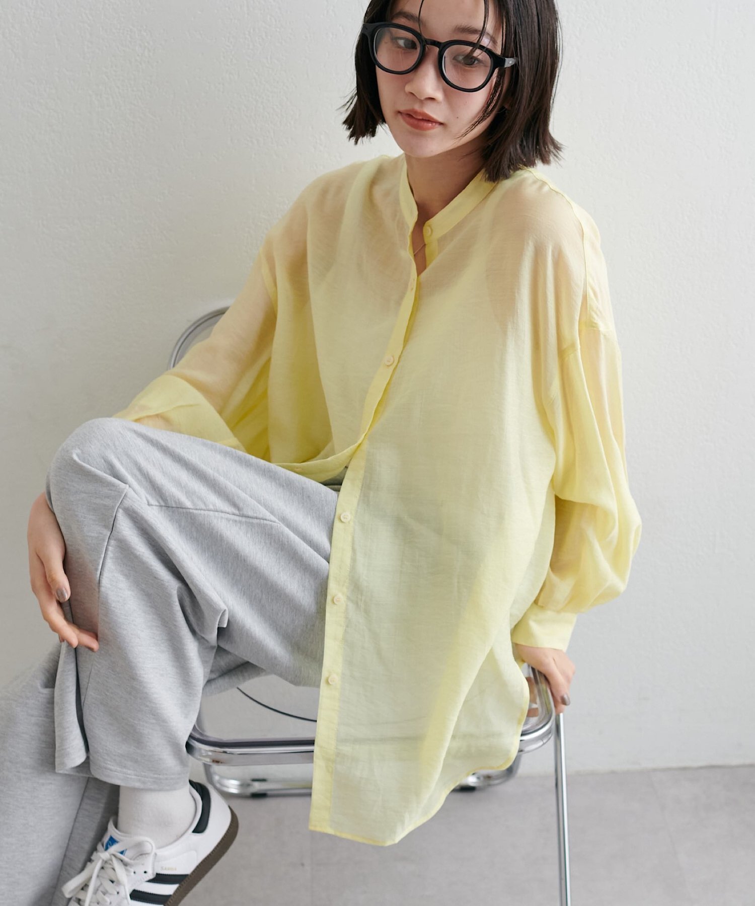 【ディスコート/Discoat】の【リバイバル】シアーバンドカラーシャツ《WEB限定カラーあり》 インテリア・キッズ・メンズ・レディースファッション・服の通販 founy(ファニー) ファッション Fashion レディースファッション Fashion for Women トップス・カットソー Cut & Sew Tops シャツ・ブラウス・オフィスカジュアル Elegant Blouses & Button-Ups おすすめ Recommended / Our Picks キャミソール Camisole, Spaghetti Strap Top 夏 Summer 春 Spring S/S・春夏 SS, Spring/Summer, Warm Season イエロー|ID: prp329100004357746 ipo3291000000034285620