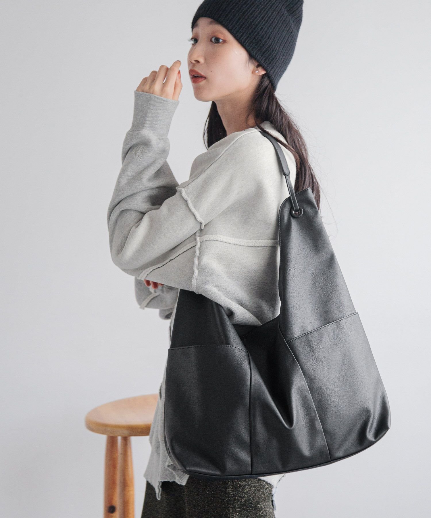 【ローリーズファーム/LOWRYS FARM】のヤワラカルイ5ポケトートBAG 人気、トレンドファッション・服の通販 founy(ファニー) 　ファッション　Fashion　レディースファッション　WOMEN　バッグ　Bag　トートバック　Tote Bag　ポケット　Pocket　マグネット　Magnet　定番　Standard　 other-1|ID: prp329100004359045 ipo3291000000030468114