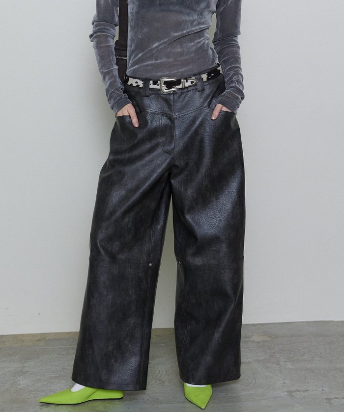 【メゾンスペシャル/MAISON SPECIAL】のCocoon Wide Silhouette Vegan Leather Pants インテリア・キッズ・メンズ・レディースファッション・服の通販 founy(ファニー) https://founy.com/ ファッション Fashion レディースファッション WOMEN パンツ Pants コンパクト Compact フェイクレザー Faux Leather メランジ Melange ルーズ Loose ヴィンテージ Vintage |ID: prp329100004359527 ipo3291000000030473065