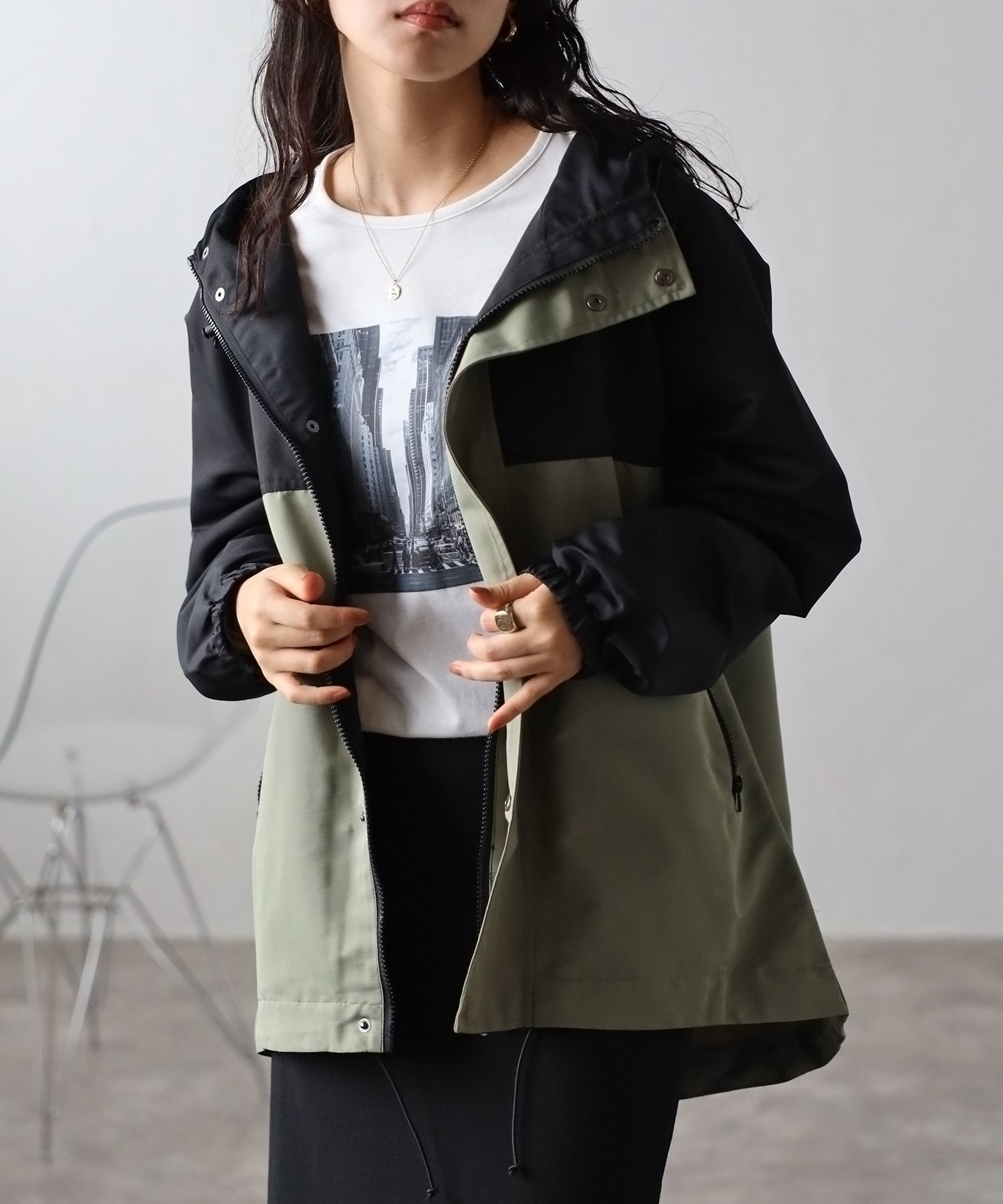 【その他のブランド/Other】のmitis/撥水加工マウンテンパーカー インテリア・キッズ・メンズ・レディースファッション・服の通販 founy(ファニー) 　ファッション　Fashion　レディースファッション　WOMEN　トップス・カットソー　Tops/Tshirt　パーカ　Sweats　ドローコード　Draw Cord　パーカー　Hoodie　ブラック×カーキ|ID: prp329100004368736 ipo3291000000030858936
