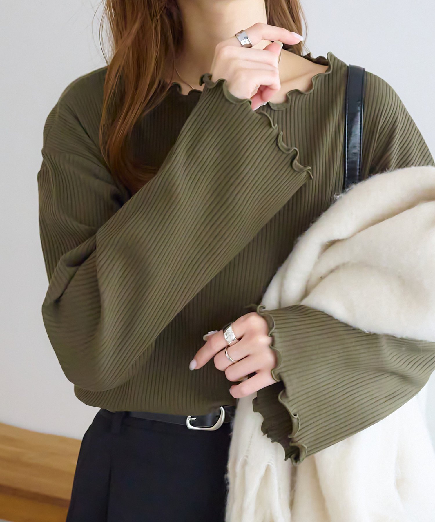 【ディスコート/Discoat】の【新色追加!/20色展開】リブメローフレアスリーブ《WEB限定》 インテリア・キッズ・メンズ・レディースファッション・服の通販 founy(ファニー) 　ファッション　Fashion　レディースファッション　Fashion for Women　パターン　Pattern, Design Print　フレア　Flare, Flared　ボーダー　Border, Stripe　無地　Plain, Solid Color　カーキ|ID: prp329100004371538 ipo3291000000034780596