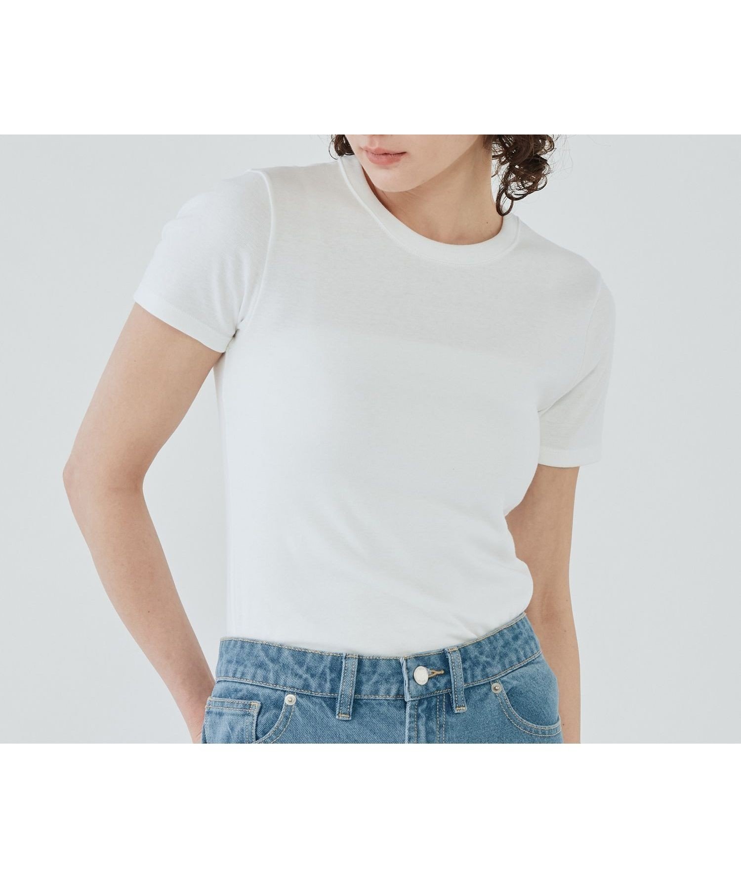 【プチバトー/PETIT BATEAU】のクルーネック半袖Tシャツ インテリア・キッズ・メンズ・レディースファッション・服の通販 founy(ファニー) 　ファッション　Fashion　レディースファッション　Fashion for Women　トップス・カットソー　Cut & Sew Tops　シャツ・ブラウス・オフィスカジュアル　Elegant Blouses & Button-Ups　ロングTシャツ・Tシャツ　Longline T-Shirts & Tees　おすすめ　Recommended / Our Picks　シンプル　Simple, Minimal　フィット　Fit, Slim Fit　半袖　Short Sleeve, Half Sleeve　ホワイト|ID: prp329100004371690 ipo3291000000033554400