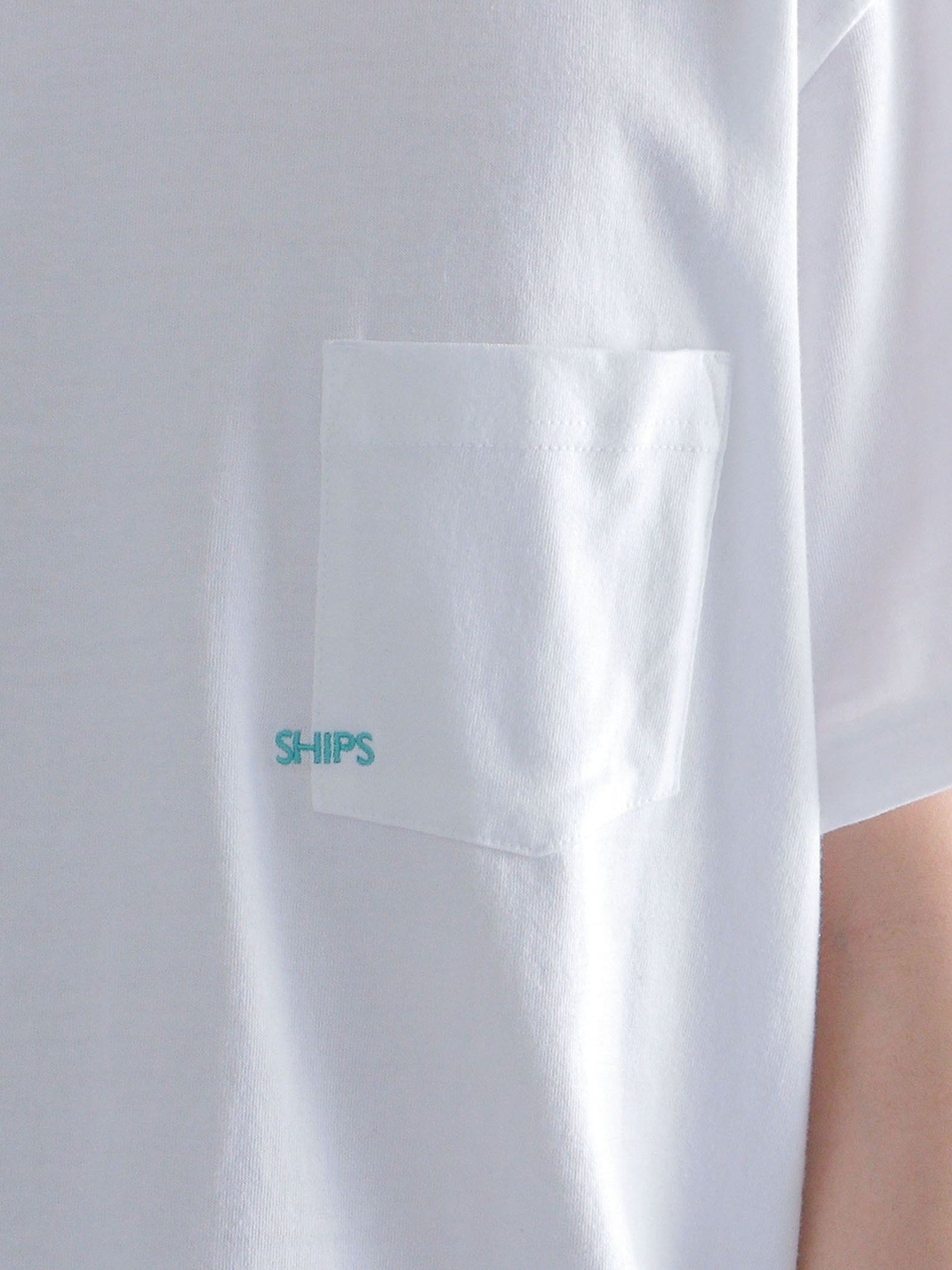 【シップス フォー ウィメン/SHIPS】の【WEB限定】SHIPS マイクロ SHIPSロゴ ポケット Tシャツ インテリア・キッズ・メンズ・レディースファッション・服の通販 founy(ファニー) 　ファッション　Fashion　レディースファッション　WOMEN　トップス・カットソー　Tops/Tshirt　シャツ/ブラウス　Shirts/Blouses　ロング / Tシャツ　T-Shirts　おすすめ　Recommend　クール　Cool　ポケット　Pocket　定番　Standard　ホワイト系|ID: prp329100004375126 ipo3291000000030947796