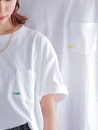 【シップス フォー ウィメン/SHIPS】の【WEB限定】SHIPS マイクロ SHIPSロゴ ポケット Tシャツ オフホワイト|ID: prp329100004375126 ipo3291000000030947801