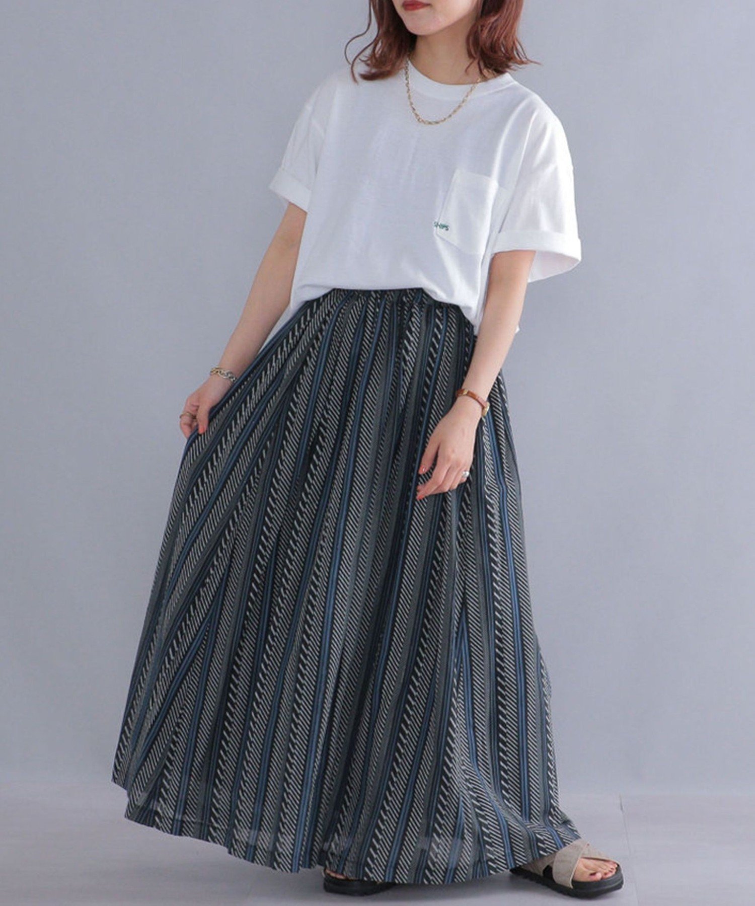 【シップス フォー ウィメン/SHIPS】の【WEB限定】SHIPS マイクロ SHIPSロゴ ポケット Tシャツ インテリア・キッズ・メンズ・レディースファッション・服の通販 founy(ファニー) ファッション Fashion レディースファッション Fashion for Women トップス・カットソー Cut & Sew Tops シャツ・ブラウス・オフィスカジュアル Elegant Blouses & Button-Ups ロングTシャツ・Tシャツ Longline T-Shirts & Tees クール Cool, Chic ストーン Stone, Gem-Like 定番 Standard, Basic Item ポケット Pocket, Pocket Detail おすすめ Recommended / Our Picks オフホワイト|ID: prp329100004375126 ipo3291000000034680958