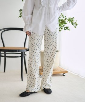 【フリークスストア/FREAK'S STORE】の花柄針抜きフライスパンツ 人気、トレンドファッション・服の通販 founy(ファニー) ファッション Fashion レディースファッション WOMEN パンツ Pants 2025年 2025 2025春夏・S/S Ss,Spring/Summer,2025 夏 Summer S/S・春夏 Ss・Spring/Summer |ID:prp329100004375600