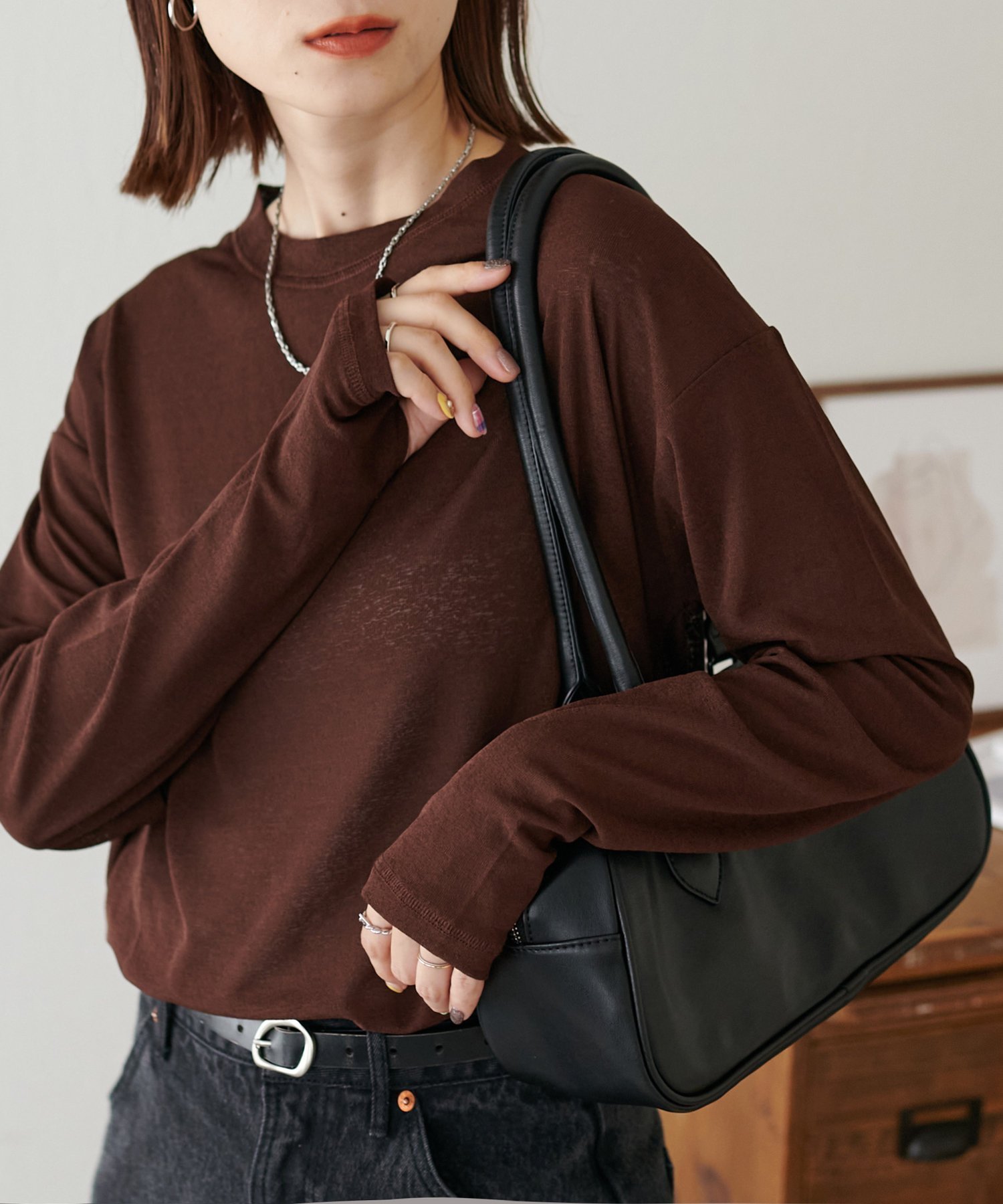 【ディスコート/Discoat】の《新色追加/全11色展開!》梨地シアーシンプルTシャツ【WEB限定】 インテリア・キッズ・メンズ・レディースファッション・服の通販 founy(ファニー) 　ファッション　Fashion　レディースファッション　WOMEN　トップス・カットソー　Tops/Tshirt　シャツ/ブラウス　Shirts/Blouses　ロング / Tシャツ　T-Shirts　おすすめ　Recommend　インナー　Inner　シアー　Sheer　スリーブ　Sleeve　ロング　Long　エレガント 上品　Elegant　夏　Summer　春　Spring　S/S・春夏　Ss・Spring/Summer　A/W・秋冬　Aw・Autumn/Winter・Fw・Fall-Winter　ブラウン|ID: prp329100004380199 ipo3291000000031997513
