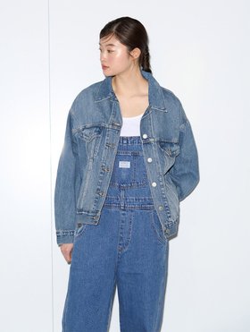 【リーバイス/Levis】の90S トラッカージャケット ミディアムインディゴ SOFT AS BUTTER MID 人気、トレンドファッション・服の通販 founy(ファニー) ファッション Fashion レディースファッション WOMEN アウター Coat Outerwear ジャケット Jackets シェイプ Shape シンプル Simple ジャケット Jacket セットアップ Set Up デニム Denim |ID:prp329100004387171