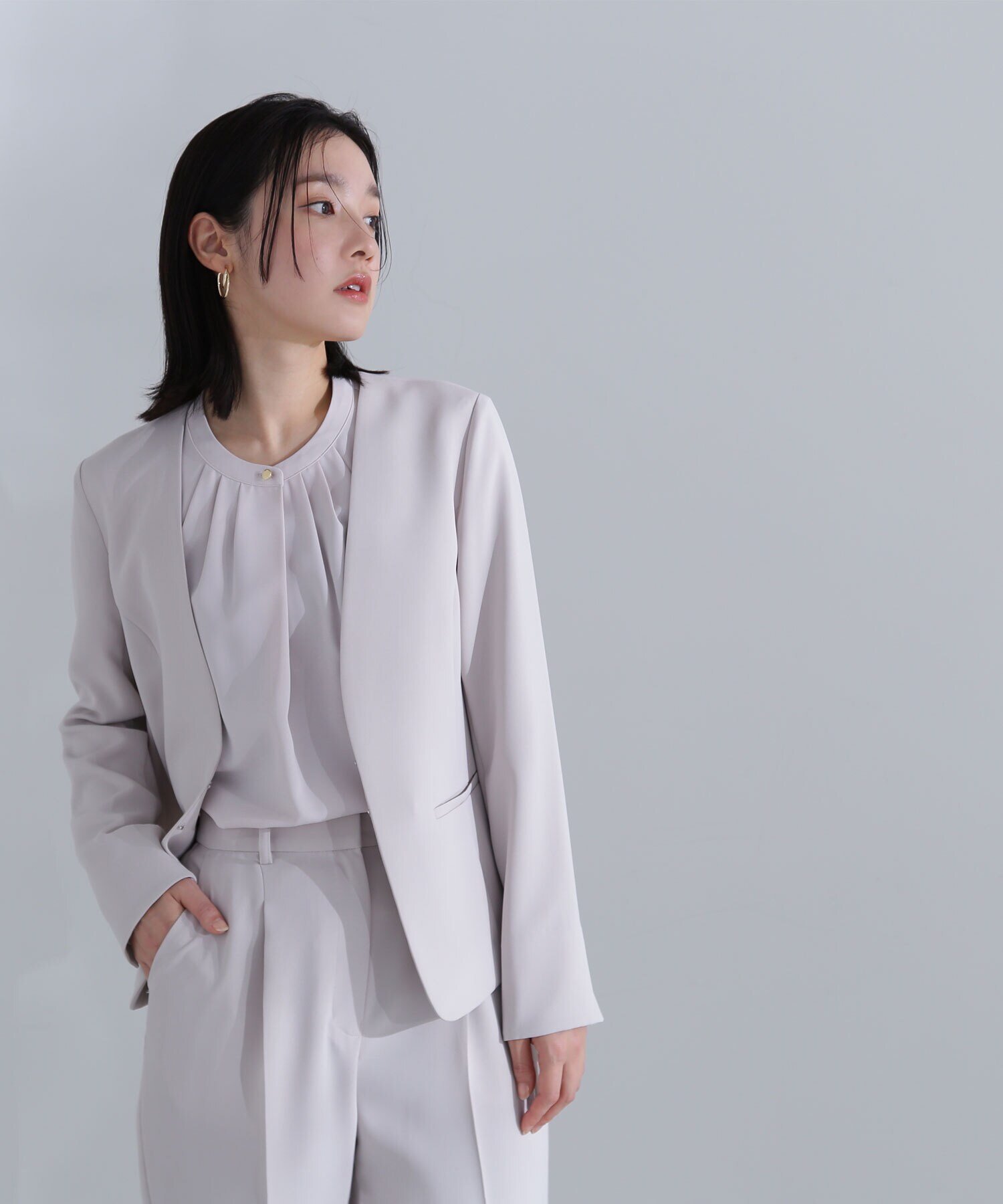 【ナチュラル ビューティー ベーシック/NATURAL BEAUTY BASIC】のドビーツイル SETUP ノーカラージャケット 人気、トレンドファッション・服の通販 founy(ファニー) 　ファッション　Fashion　レディースファッション　WOMEN　アウター　Coat Outerwear　ジャケット　Jackets　ノーカラージャケット　No Collar Leather Jackets　おすすめ　Recommend　シェイプ　Shape　ジャケット　Jacket　スリット　Slit　スーツ　Suit　ツイル　Twill　 other-1|ID: prp329100004394553 ipo3291000000031691164